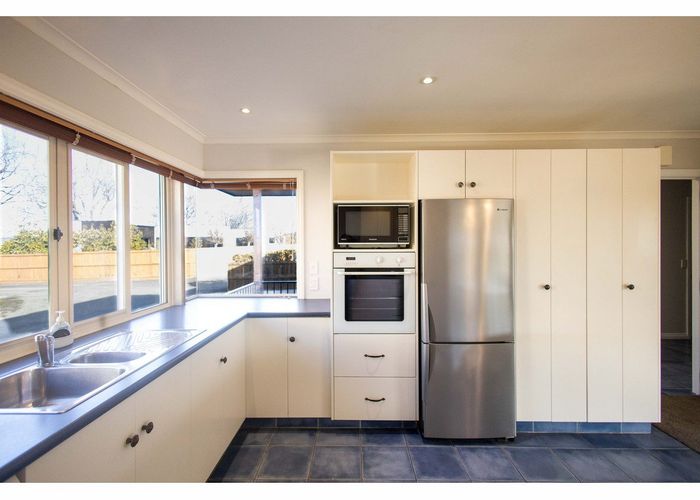  at 4 Chateau Close, Gleniti, Timaru