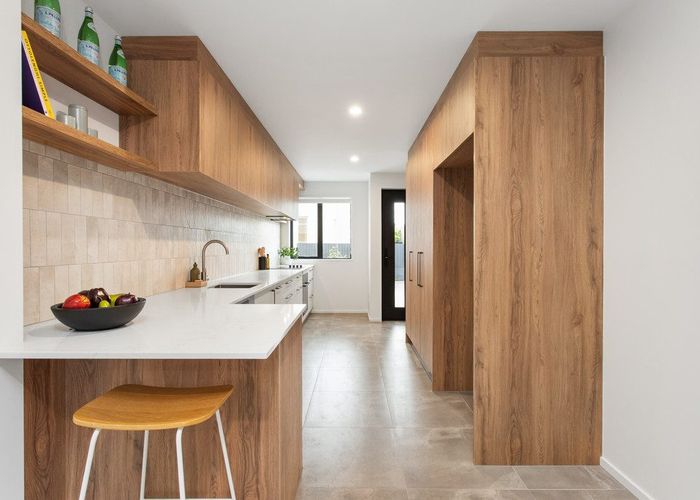  at 2/133 Blighs Road, Strowan, Christchurch City, Canterbury
