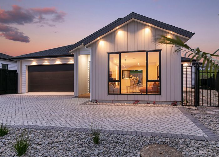  at 4 Macgregor Lane, Milldale, Rodney, Auckland