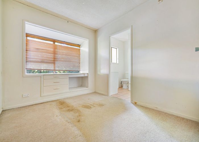  at 11/697 New North Road, St Lukes, Auckland