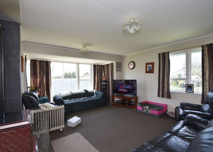  at 58 Humber Place, Clifton, Invercargill
