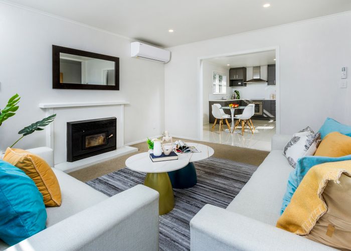  at 1/117 Lancaster Road, Beach Haven, Auckland