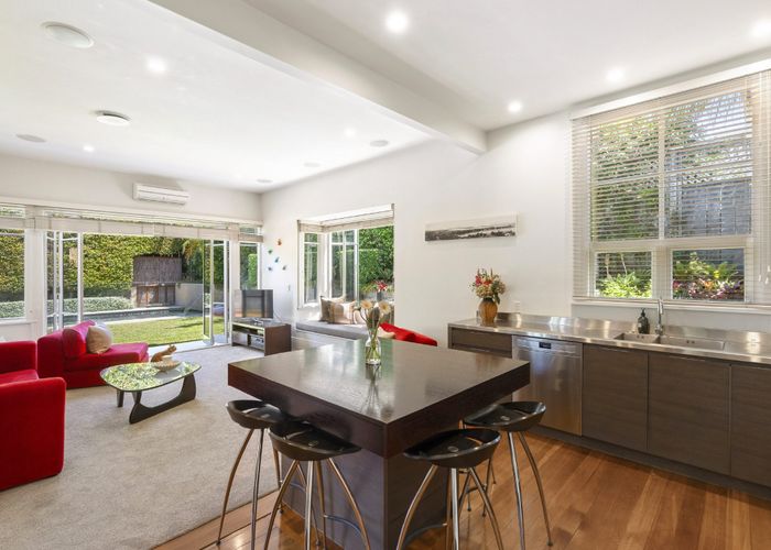  at 19 Maritime Terrace, Birkenhead, Auckland
