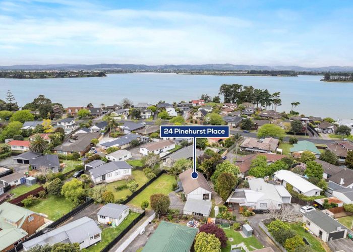  at 24 Pinehurst Place, Wattle Downs, Manukau City, Auckland