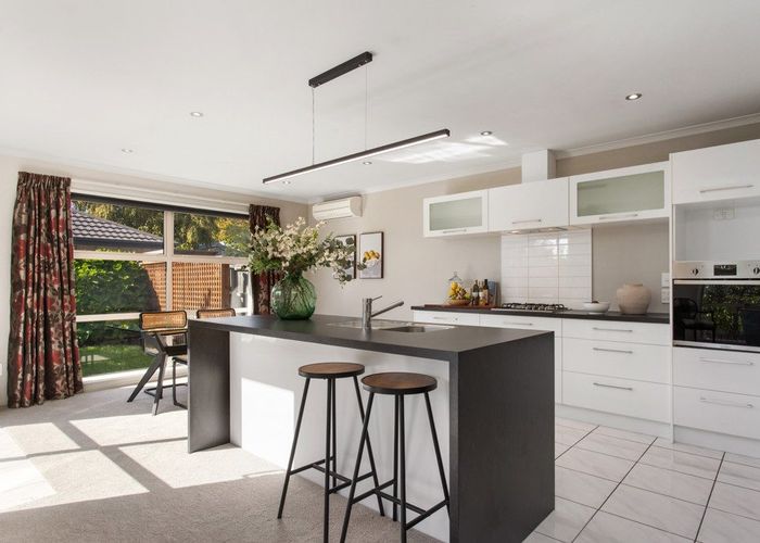  at 98 Condell Avenue, Papanui, Christchurch City, Canterbury