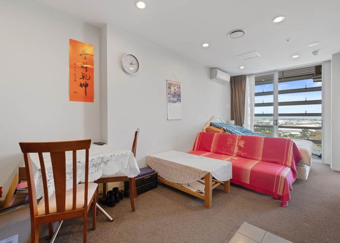  at 1601/17 Amersham Way, Manukau, Manukau City, Auckland