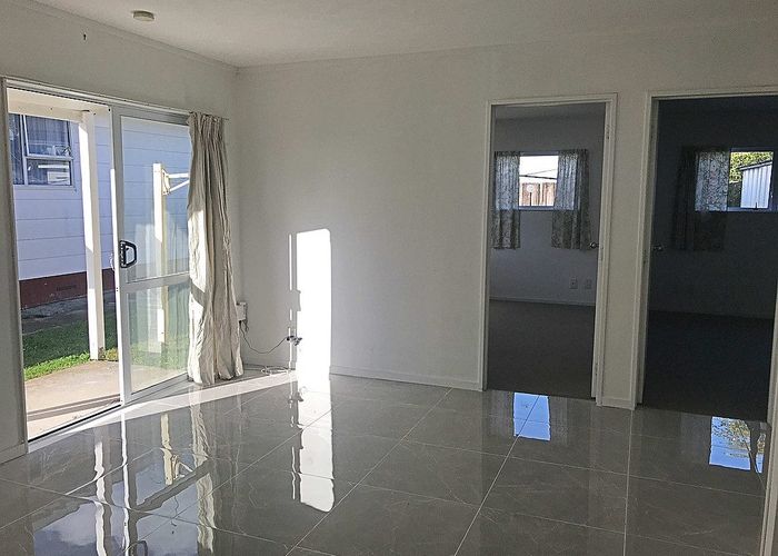  at 6A Tangelo Place, Bucklands Beach, Manukau City, Auckland