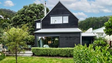  at 85 Muritai Road, Eastbourne, Lower Hutt