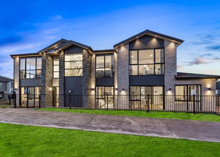  at 14 Tiro Street, Flat Bush, Manukau City, Auckland