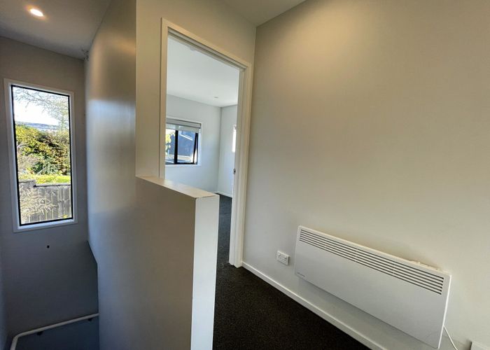  at 8/8 Valron Road, Te Atatu South, Waitakere City, Auckland