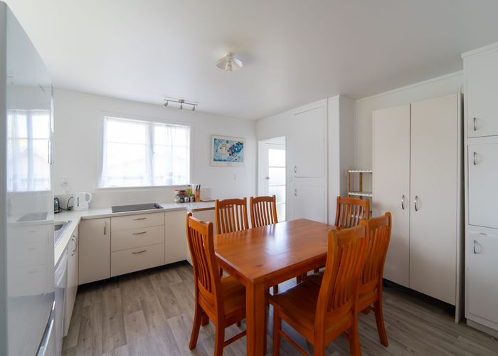  at 32 Tomin Rd, Glenview, Hamilton, Waikato