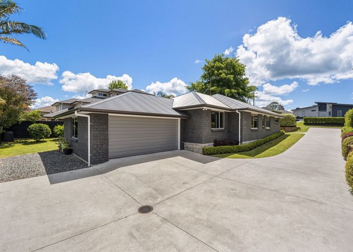  at 44 Inverness Drive, Pyes Pa, Tauranga, Bay Of Plenty