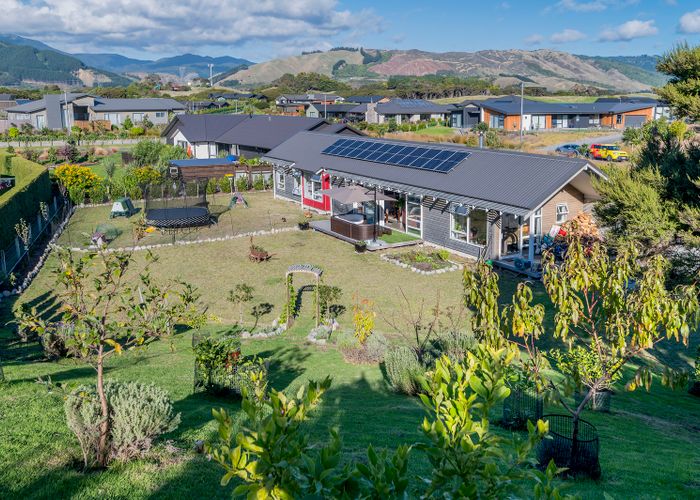 at 29 Ferndale Drive, Waikanae