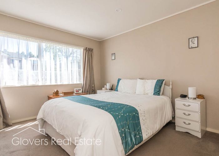  at 16 Milan Drive, Glen Eden, Auckland