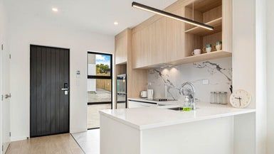  at 7/25 Abbotleigh Avenue, Te Atatu Peninsula, Auckland