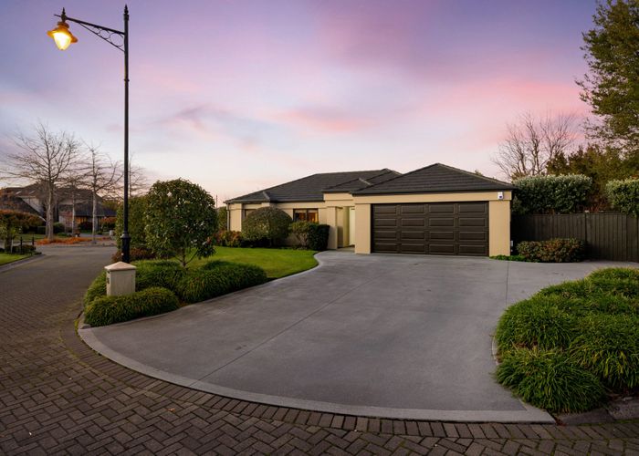  at 55 Marble Wood Drive, Papanui, Christchurch City, Canterbury