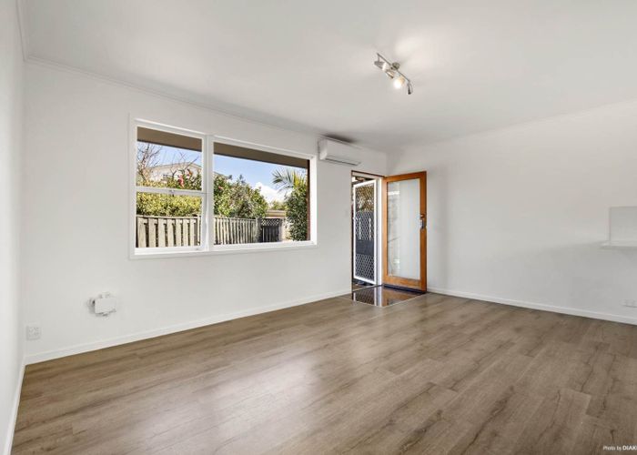  at 2/7 Celtic Crescent, Ellerslie, Auckland City, Auckland