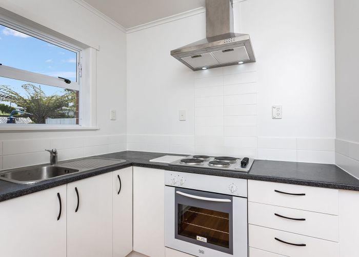  at 2/252A Blockhouse Bay Rd, Blockhouse Bay, Auckland City, Auckland