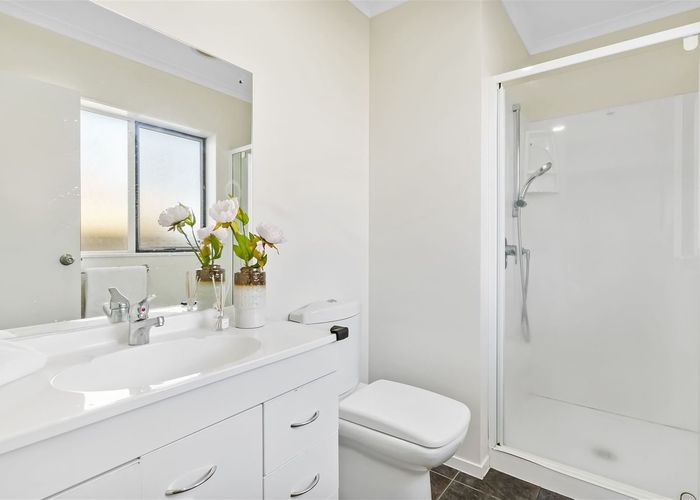  at 52 Foxlaw Street, Randwick Park, Manukau City, Auckland