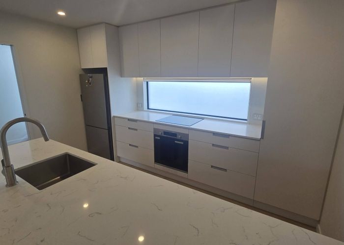  at 2/45 Maxwell Street, Riccarton, Christchurch City, Canterbury