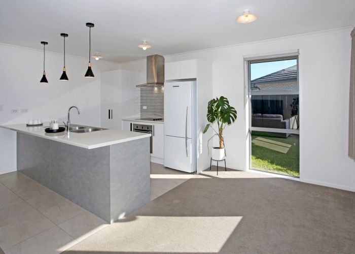  at 6 Pope Street, Camborne, Porirua