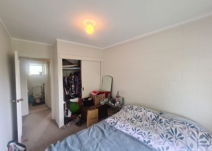  at 1B Bishopgate Street, Birkdale, North Shore City, Auckland