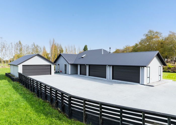  at 121 Puddle Alley, Mosgiel