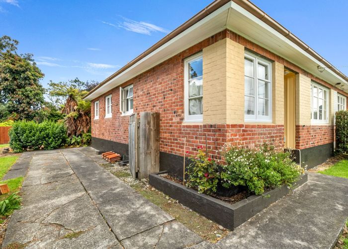  at 10 Clapham Place, Whanganui East, Whanganui, Manawatu / Whanganui