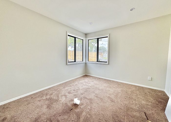  at 66 Court Crescent, Panmure, Auckland