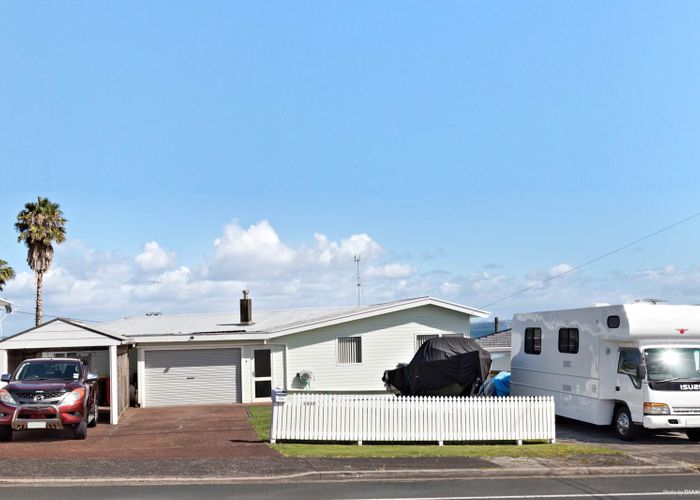 at 1048 Whangaparaoa Road, Tindalls Beach, Whangaparaoa