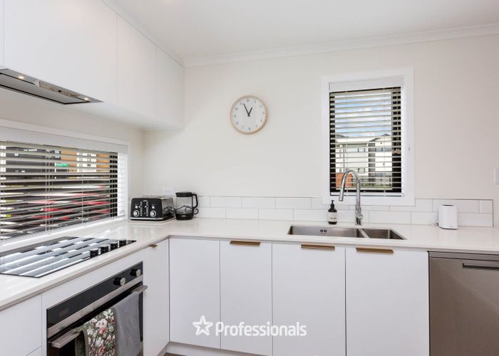  at 69 Cynisca Crescent, Wallaceville, Upper Hutt, Wellington