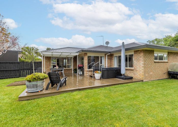  at 43 Bouverie Crescent, Flagstaff, Hamilton, Waikato