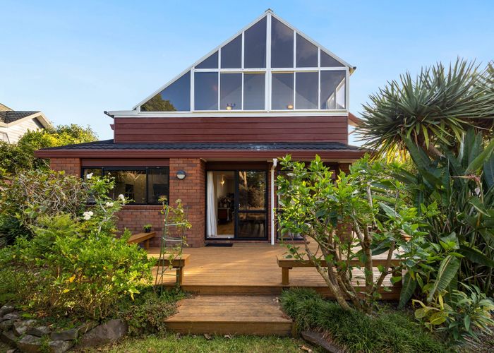  at 379 Hobsonville Road, West Harbour, Waitakere City, Auckland
