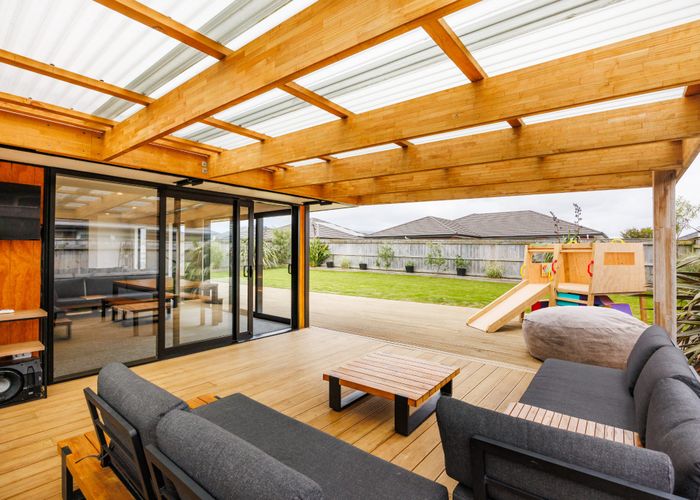  at 196 Pacific Drive, Fitzherbert, Palmerston North, Manawatu / Whanganui