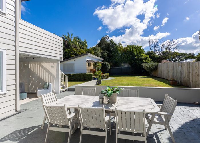  at 22 Parrish Road, Sandringham, Auckland City, Auckland