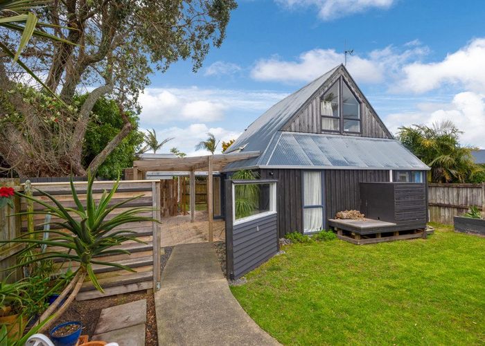  at 72 Eversleigh Road, Belmont, North Shore City, Auckland