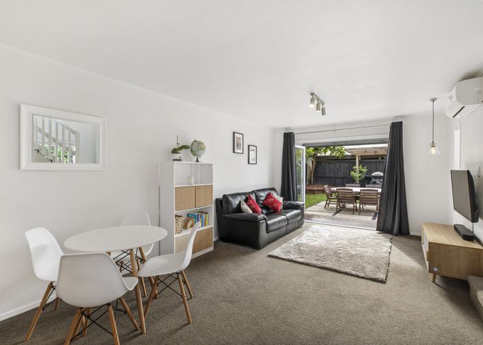  at 3/4 Rossgrove Terrace, Mount Albert, Auckland