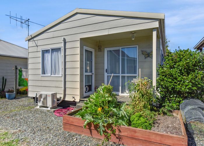  at 3 Birchwood Grove, Richmond