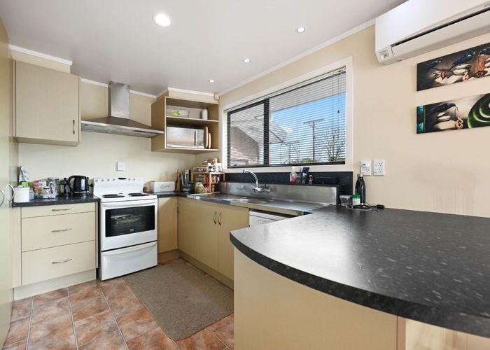  at 26 Balloch Street, Fairfield, Hamilton