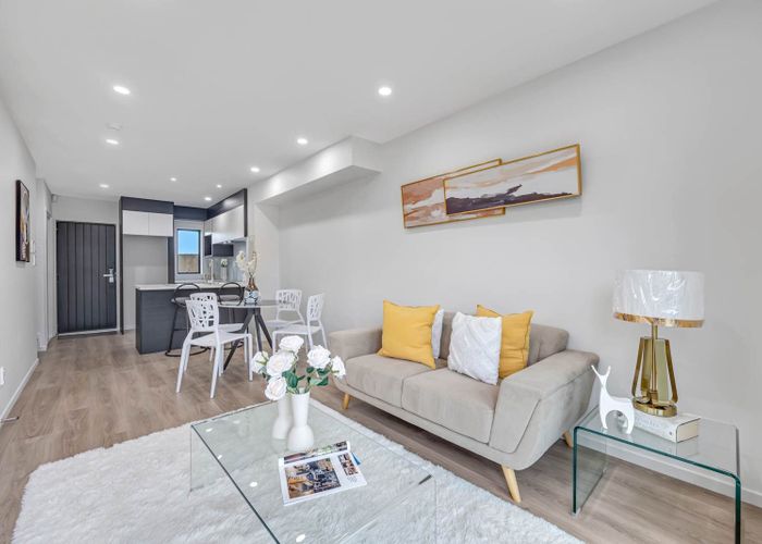  at 8/31 Weymouth Road, Manurewa, Manukau City, Auckland