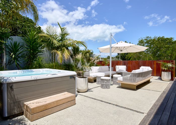  at 34 Natzka Road, Ostend, Waiheke Island