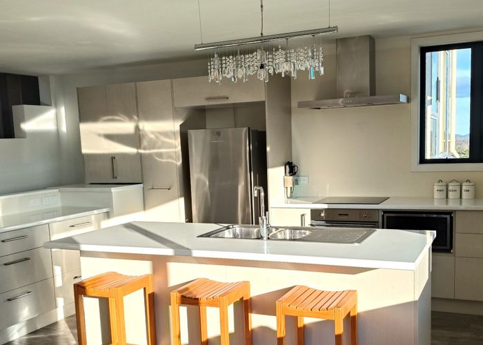  at 9 & 9A Arthur Terrace, Balclutha, Clutha, Otago