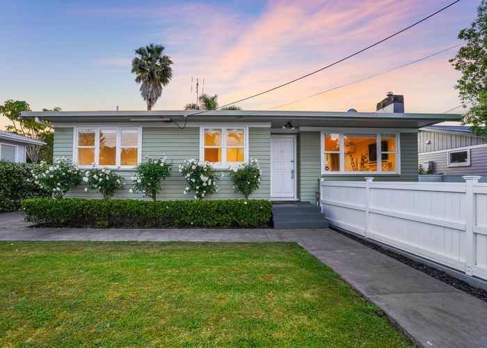  at 39 Kamara Road, Glen Eden, Waitakere City, Auckland