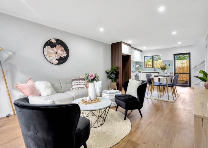  at 4/1 Brough Road, Manurewa East, Manukau City, Auckland