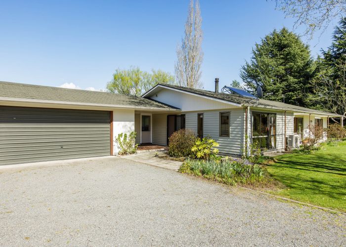  at 27 Foothills Road, Okuku