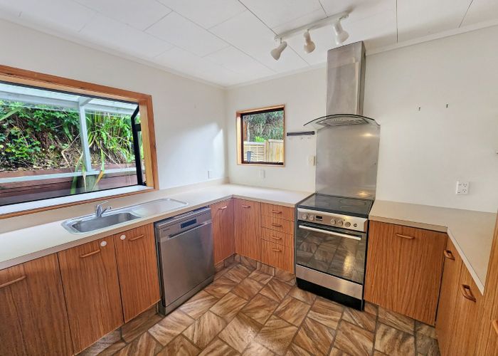 at 21 Ngahere Street, Stokes Valley, Lower Hutt, Wellington