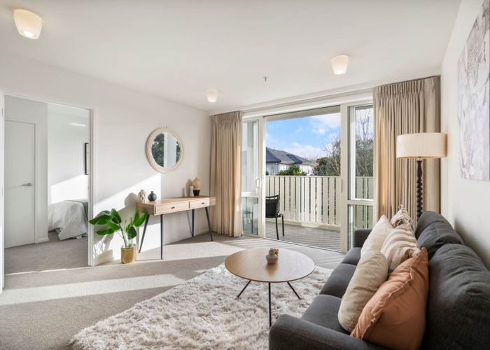  at 104/21 A Swanson Road, Henderson, Waitakere City, Auckland