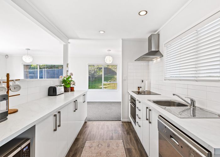  at 1/31 Captain Scott Road, Glen Eden, Waitakere City, Auckland