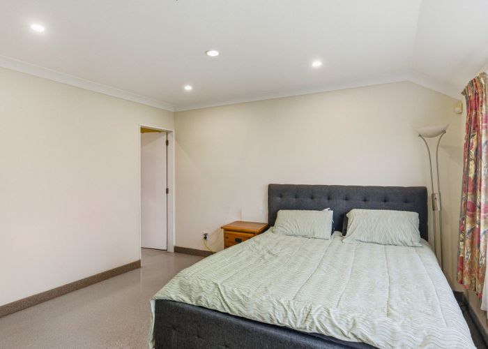  at 35 Spackman Crescent, Paraparaumu