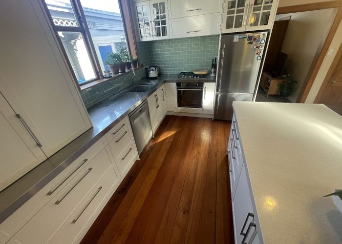  at 10 Hector Street, Petone, Lower Hutt